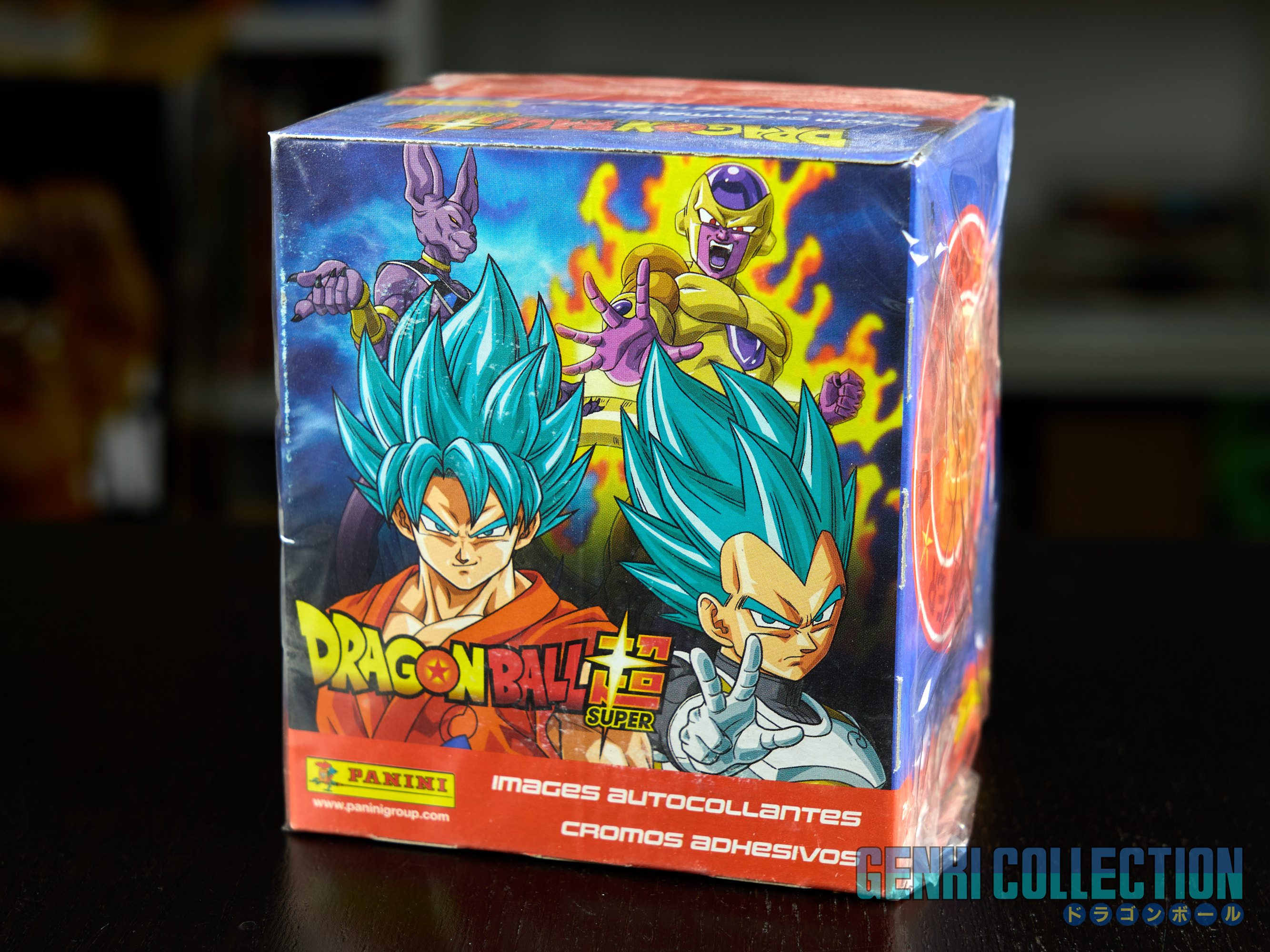 Boîte scellée de 50 paquets de cartes autocollantes PANINI DRAGON BALL SUPER